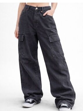 ONLY Women's Black Wide-Leg Cargo Jeans